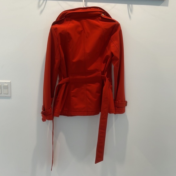 Kenneth Cole burnt orange rain/walker jacket. Women’s small. Great condition - Picture 3 of 3